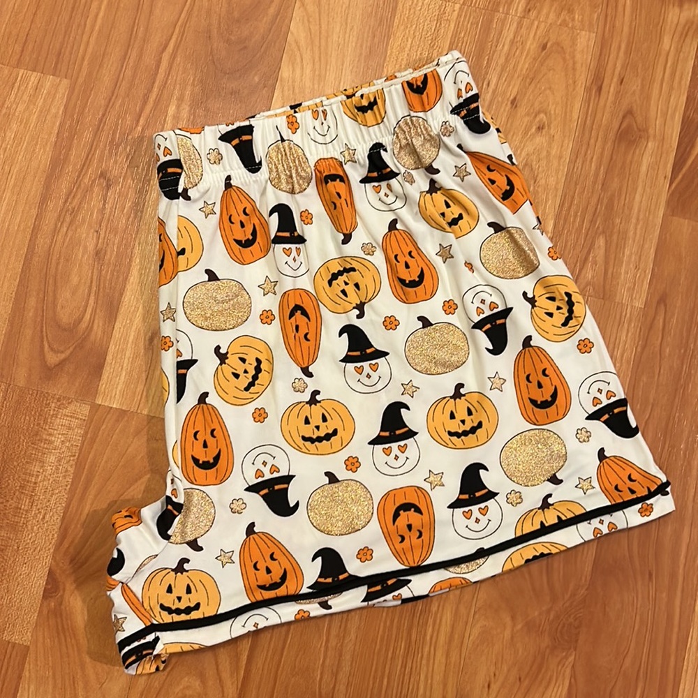 Halloween PJ Shorts XL NWOT🎃